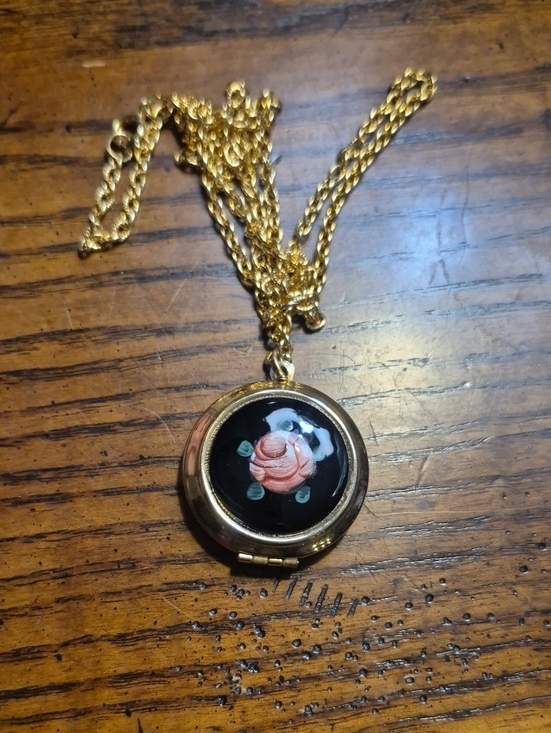 Source Unknown Jewelry - Vintage Guilloche Rose With Black Enamel Locket Gold-tone